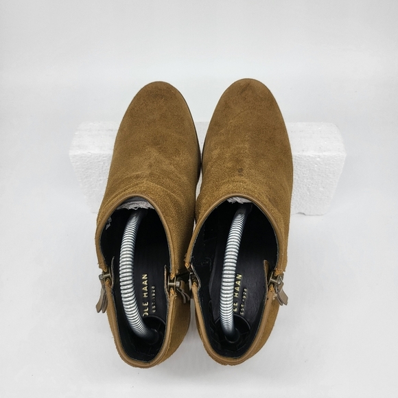 Cole Haan Suede Women's Waterproof Bootie Shoes Size 7.5 - Picture 4 of 8
